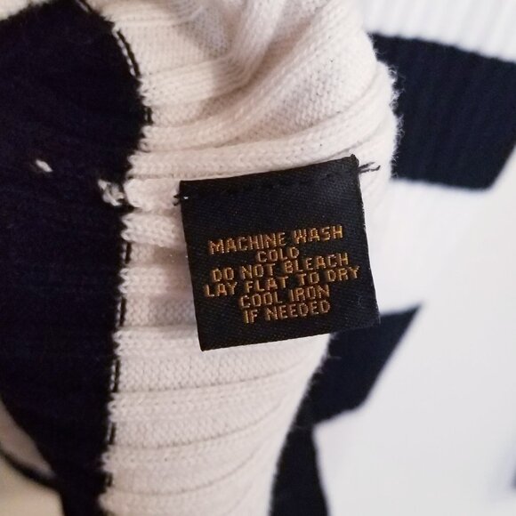 Lauren Jeans Company – Preppy Black and White Stripe Ribbed Sweater – Sz PL - Picture 6 of 7